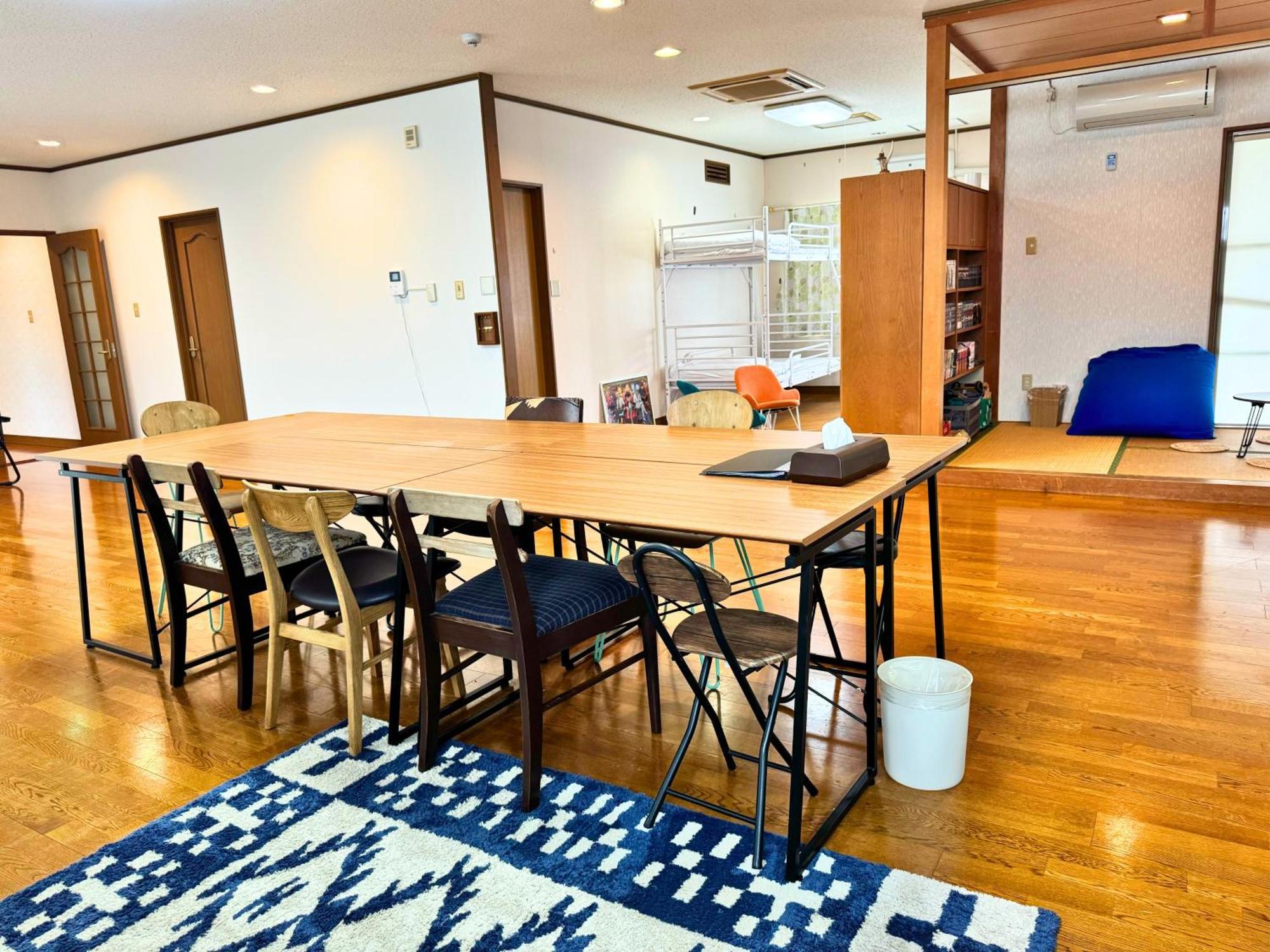 石垣島グループの宿 2216 にじいろ ユーグレナモール内 Ishigaki  Bagian luar foto